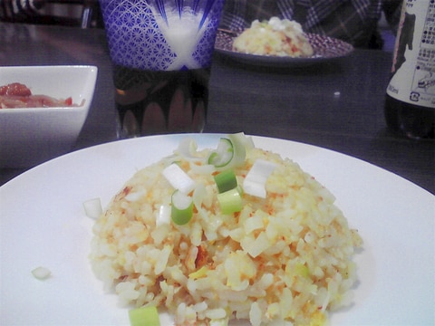 上品な味!カニ缶でカニチャーハン